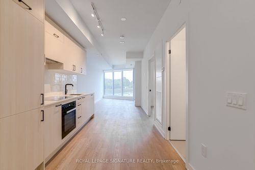 317-1 Kyle Lowry Rd, Toronto, ON, M3C1H7 | Card Image