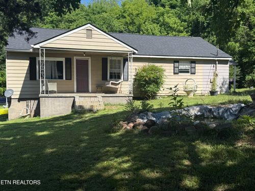 2305 Harris Rd, Knoxville, TN, 37924 | Card Image