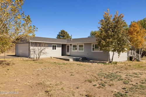 11295 Glodia Dr, Flagstaff, AZ, 86004-5223 | Card Image