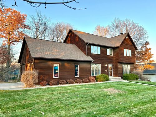 2391 Clover Ln, Red Wing, MN, 55066-4102 | Card Image