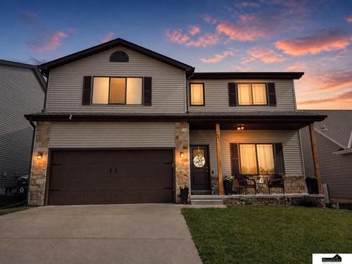 941 Scotts Creek Ct, Hickman, NE, 68372-1450 | Card Image