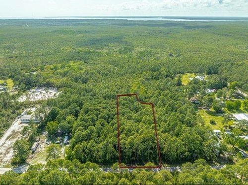 118 Delaine Cir, Eastpoint, FL, 32328-3630 | Card Image