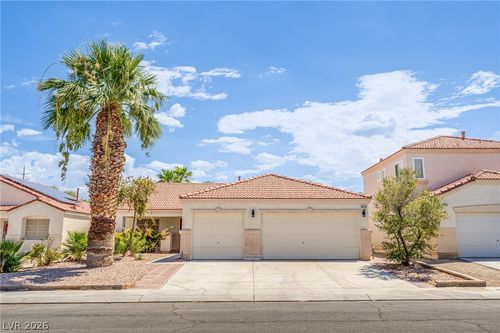 3719 Maple Creek Ave, North Las Vegas, NV, 89031-2099 | Card Image