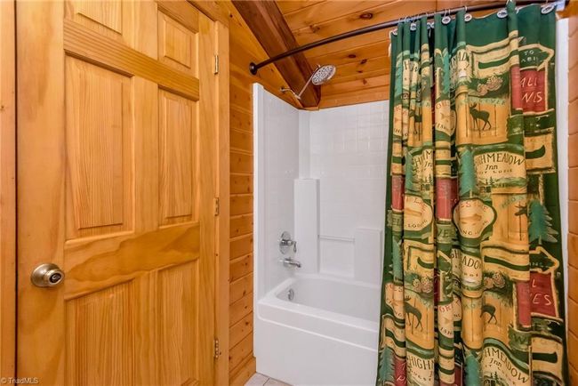 228 Abbey Rd, House other with 3 bedrooms, 5 bathrooms and null parking in Mc Grady NC | Image 31