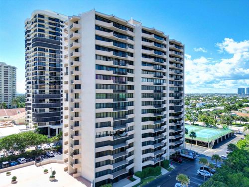 apt-2-301-4200 N Ocean Dr, Riviera Beach, FL, 33404-2832 | Card Image