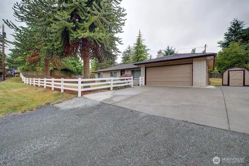 30225 24th Ave Sw, Federal Way, WA, 98023-2345 | Card Image