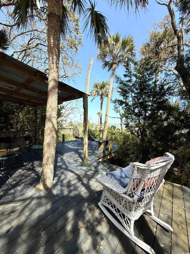 View of wooden terrace | Image 29