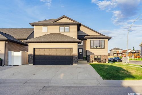 327 Roy Cres, Saskatoon, SK, S7W0L1 | Card Image