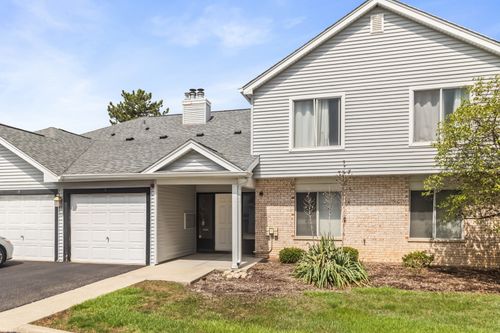 204-7010 Brighton Ct, Woodridge, IL, 60517-2104 | Card Image