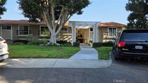 d-3246 San Amadeo, Laguna Woods, CA, 92637-3003 | Card Image