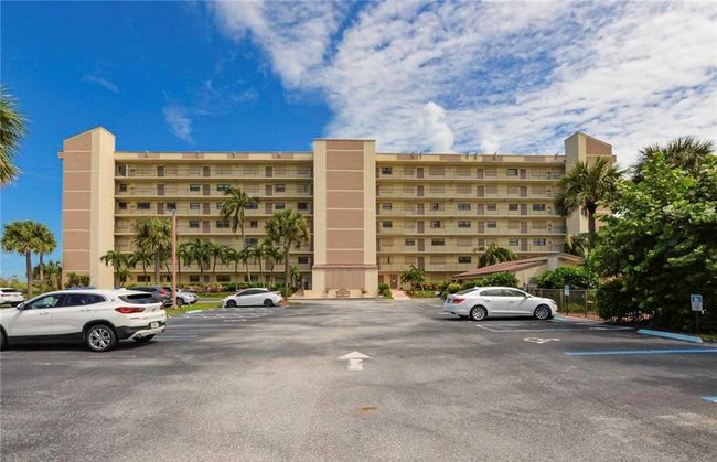 APT-205 - 10310 S Ocean Dr, Condo with 2 bedrooms, 2 bathrooms and null parking in Jensen Beach FL | Image 21
