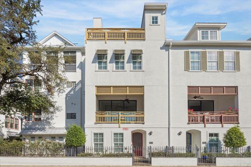 2714 Harvard St, Houston, TX, 77008-2134 | Card Image