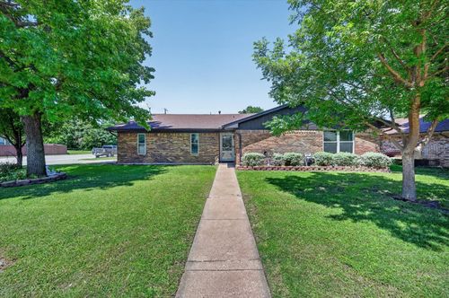 2701 Chebi Ln, Denton, TX, 76209-1527 | Card Image