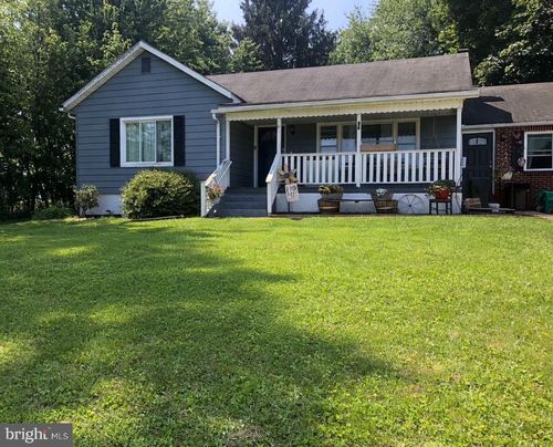 2202 Windsor Rd, WINDSOR, PA, 17366-8534 | Card Image