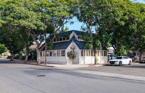 7 Ashley Avenue, SANTA BARBARA, CA, 93103 | Card Image