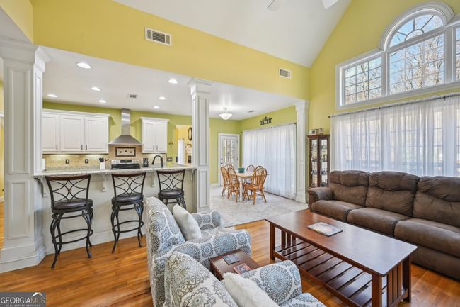 572 Harbour Shores Dr, House other with 4 bedrooms, 4 bathrooms and null parking in Jackson GA | Image 13