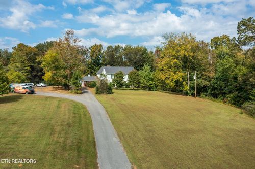 12805 Kingston Pike, Farragut, TN, 37934-0920 | Card Image