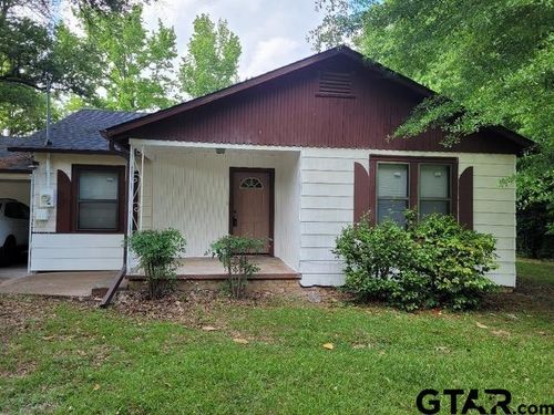 803 W Noble St, Troup, TX, 75789-1801 | Card Image