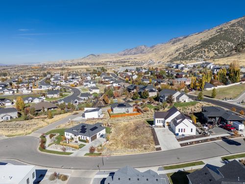 49-1949 Deer Crest Cir, Logan, UT, 84341-2156 | Card Image