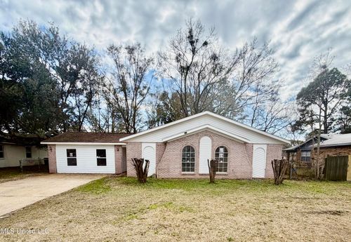 2513 Calle Hermosa St, Gautier, MS, 39553-6809 | Card Image