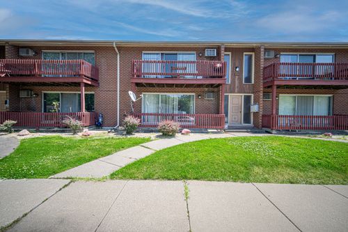 1d-553 N Carroll Pkwy, Glenwood, IL, 60425-1196 | Card Image