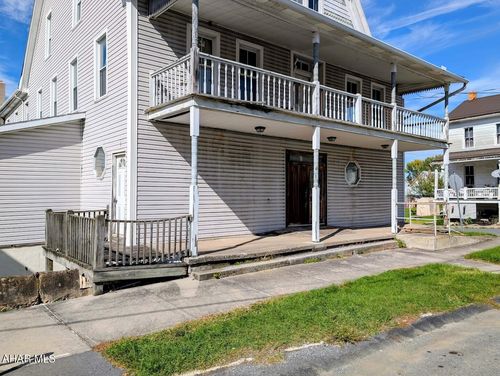 229 Main St, Manns Choice, PA, 15550-9009 | Card Image