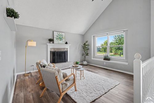 8765 Thompson Dr, De Soto, KS, 66018-7972 | Card Image