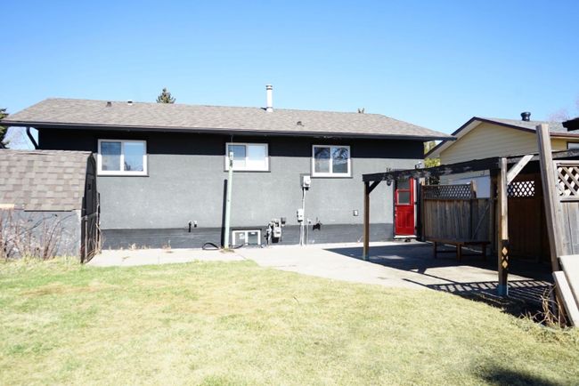 7818 Patterson Drive, Home with 4 bedrooms, 2 bathrooms and 3 parking in Grande Prairie AB | Image 25