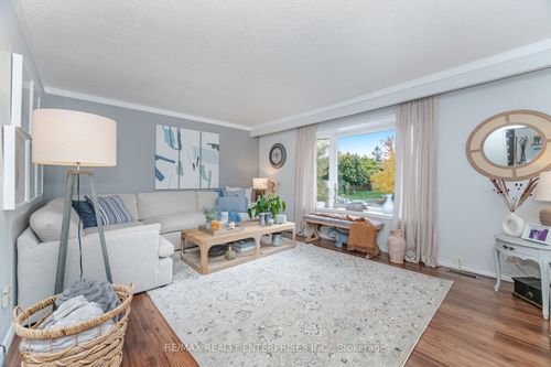 110-371 Bronte St S, Milton, ON, L9T3K5 | Card Image