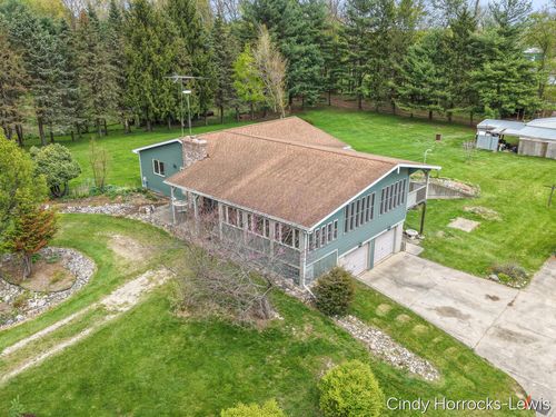 10299 Frost Rd, Portland, MI, 48875-8450 | Card Image