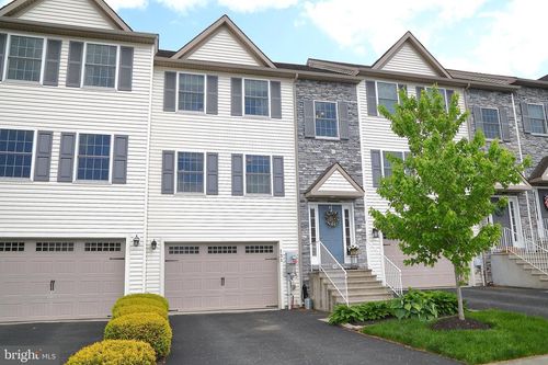 131 Gentlemens Way, LANCASTER, PA, 17603-5690 | Card Image