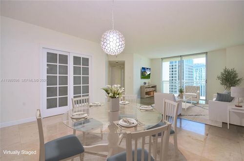 1106-9055 Sw 73rd Ct, Miami, FL, 33156-2953 | Card Image