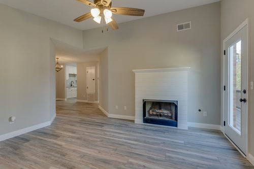 180 Brooke Castle Dr, Hermitage, TN, 37076-1741 | Card Image