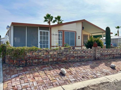 13639 E 49th Dr, Yuma, AZ, 85367-7916 | Card Image