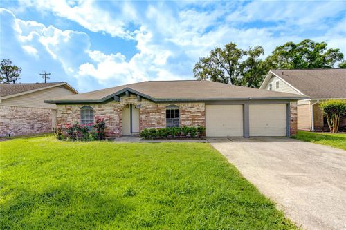 11707 Triola Ln, Houston, TX, 77072-2830 | Card Image