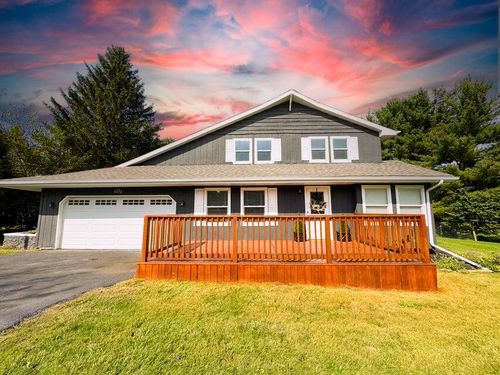 237 Krouser Dr, Valparaiso, IN, 46385-5322 | Card Image