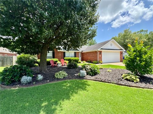 409 Bluff Dr, Lowell, AR, 72745-9115 | Card Image