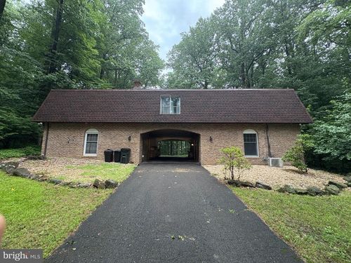 305 Northwood Dr, LEBANON, PA, 17042-8969 | Card Image