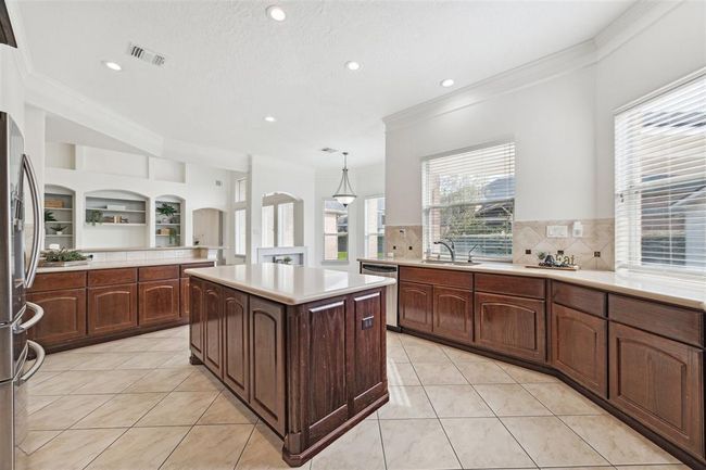 3505 Parkside Dr, House other with 4 bedrooms, 4 bathrooms and 3 parking in Pearland TX | Image 16