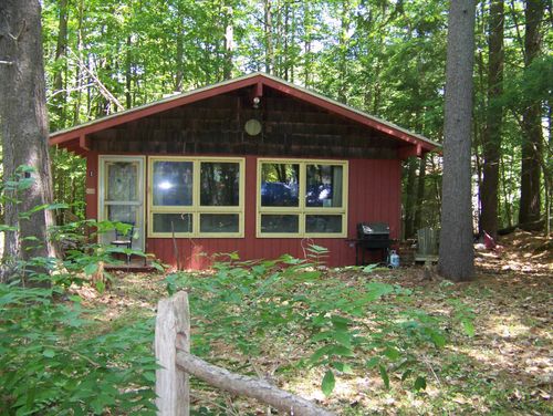 1 Museum Shores Rd, Wolfeboro, NH, 03894-4318 | Card Image