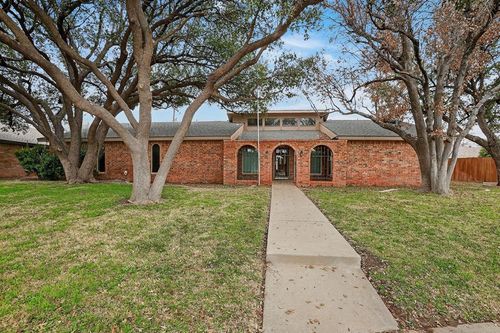 4103 Valley Dr, Midland, TX, 79707-3639 | Card Image