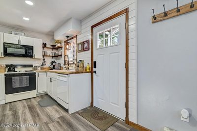 Kitchen | Image 3