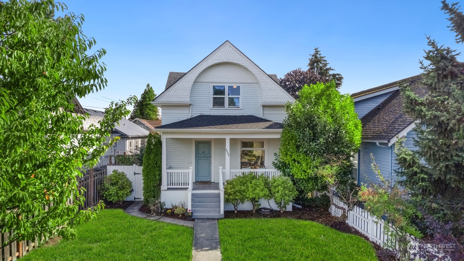 L St, Tacoma, WA 98405