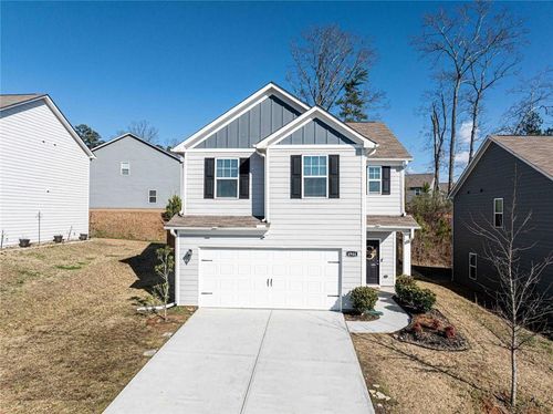 4944 Bridle Run Trl, Douglasville, GA, 30135-8475 | Card Image