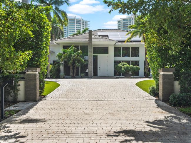 224 S Island, House other with 4 bedrooms, 6 bathrooms and null parking in Golden Beach FL | Image 4