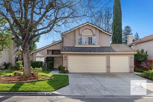 805 E Buckhill Rd, Fresno, CA, 93720-0604 | Card Image