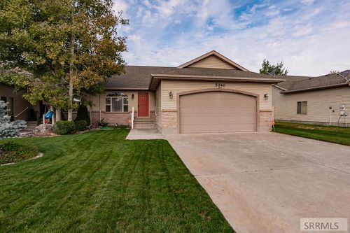5040 Vintage Ln, Ammon, ID, 83406-8382 | Card Image