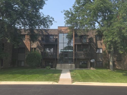 apt-b12-1484 Stonebridge Cir, Wheaton, IL, 60189-7183 | Card Image