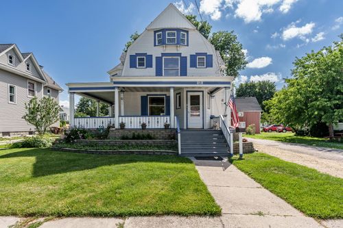 818 N State St, Belvidere, IL, 61008-2209 | Card Image