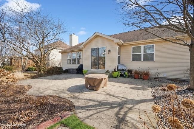 5582 Chapel Hl, House other with 3 bedrooms, 2 bathrooms and 2 parking in Gurnee IL | Image 41